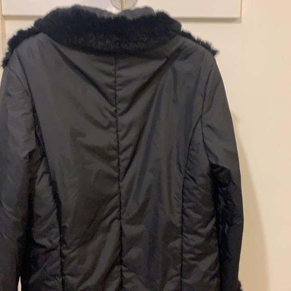 Black jacket with fur trim - Picture 3 of 6